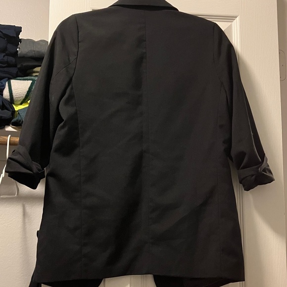 Elegant Black Women's Blazer - Picture 7 of 7